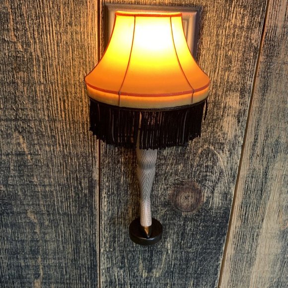 Christmas Story Night Light Fragile Leg Lamp with Bulb Gift Fun Gift Neca New - Picture 4 of 4